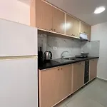 Apartment Me Qera *