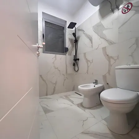 Me Qera Apartment *